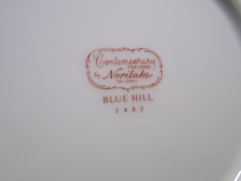 7 Piece Noritake Blue Hill 2482 Table Setting