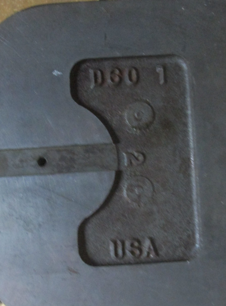 Kurt D60 Precision Machine Vise 6" Open x 6" Width with Jaws and Handle