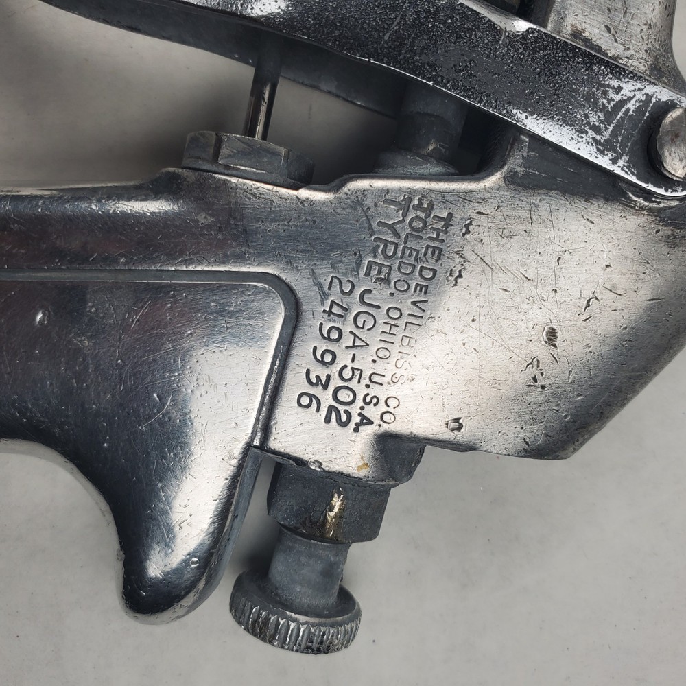DeVilbiss JGA-502 Spray Gun