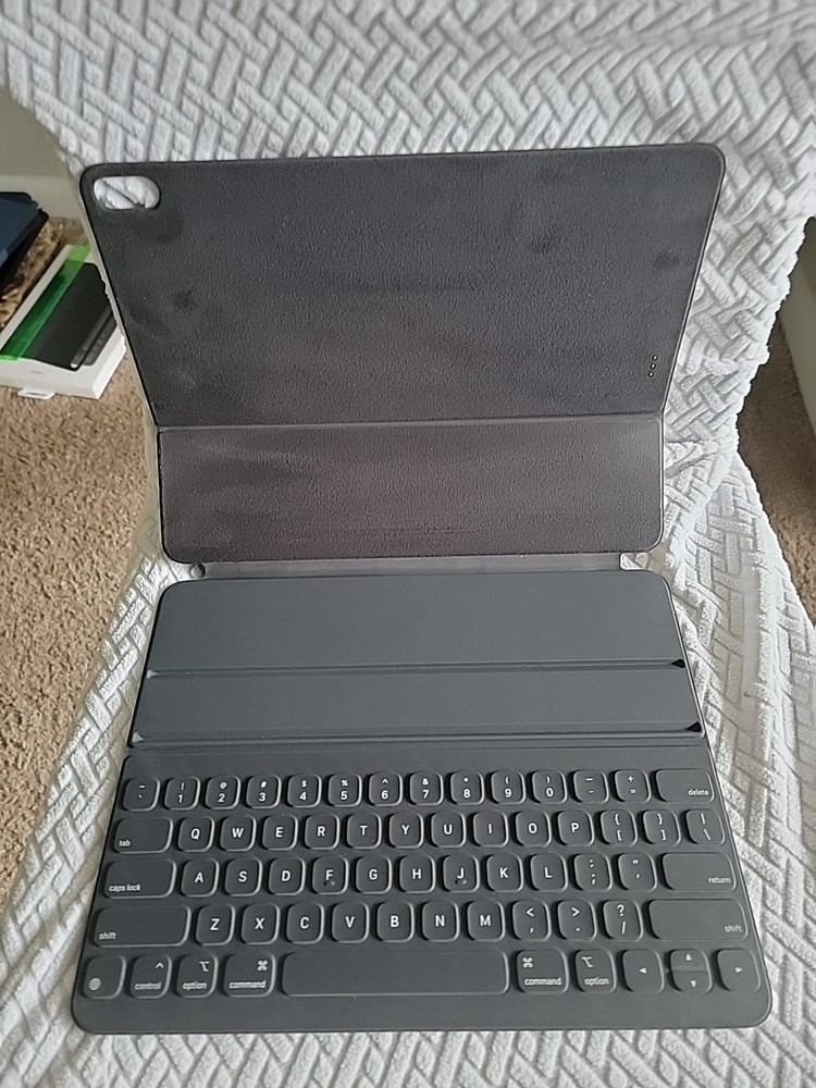 Smart Keyboard Folio Case for iPad Pro 12,9 Black