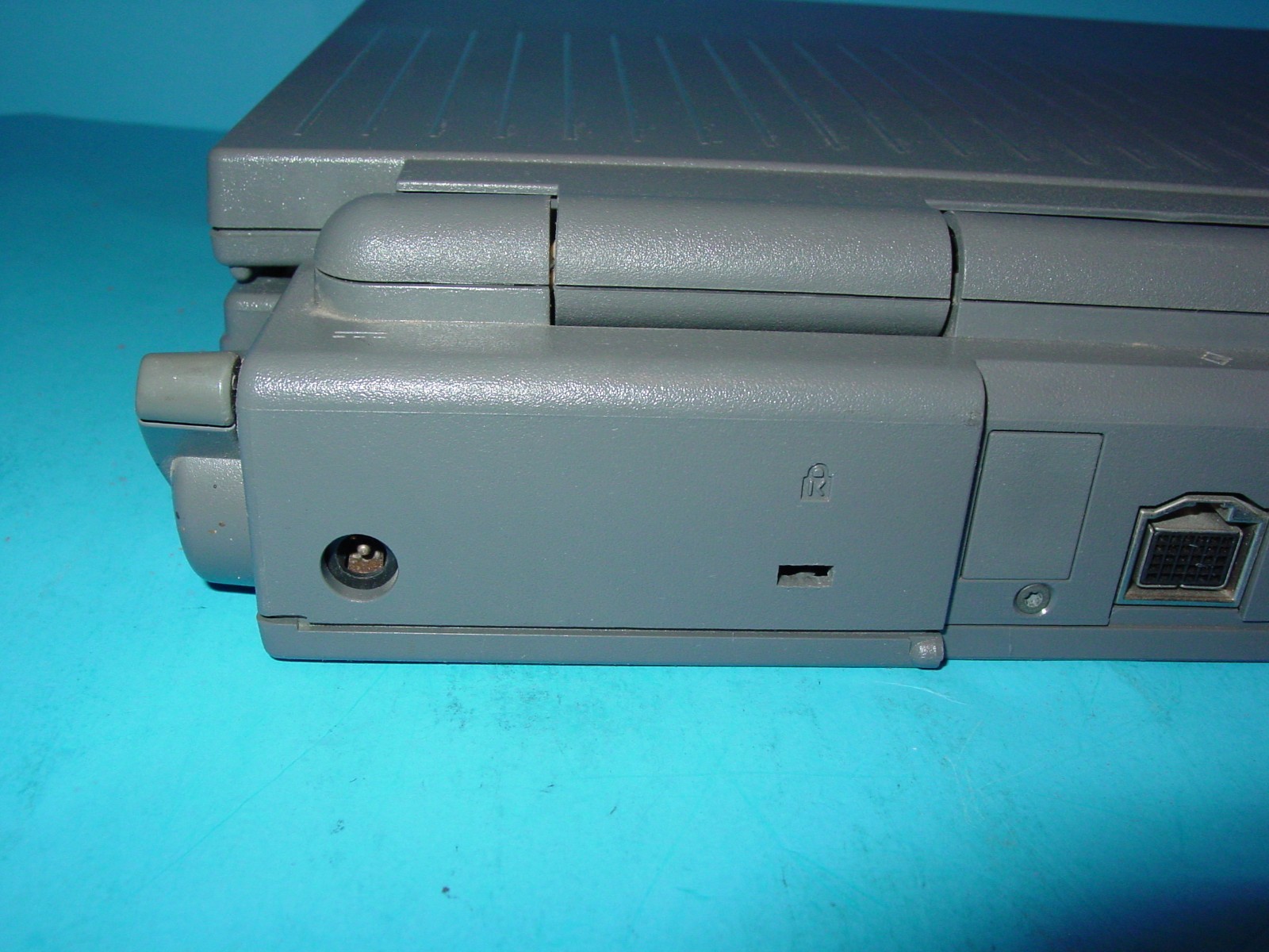 Vintage Apple Macintosh PowerBook 180 Laptop M4440 with Power Adapter