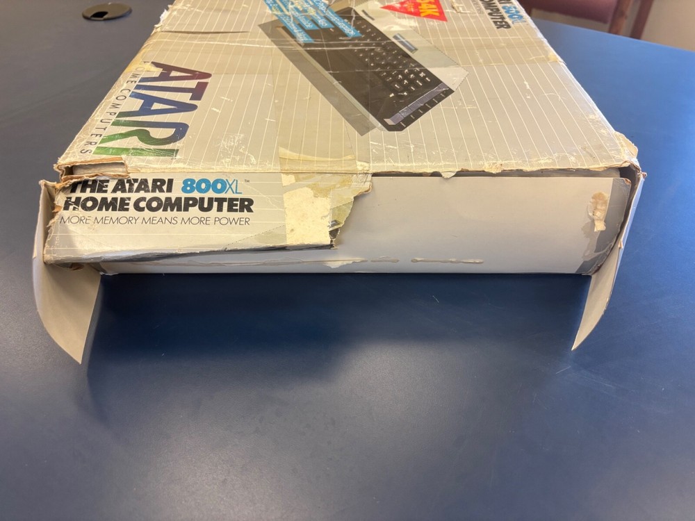 Atari 800xl Computer & 1050 disk drive with box untested/unused read details