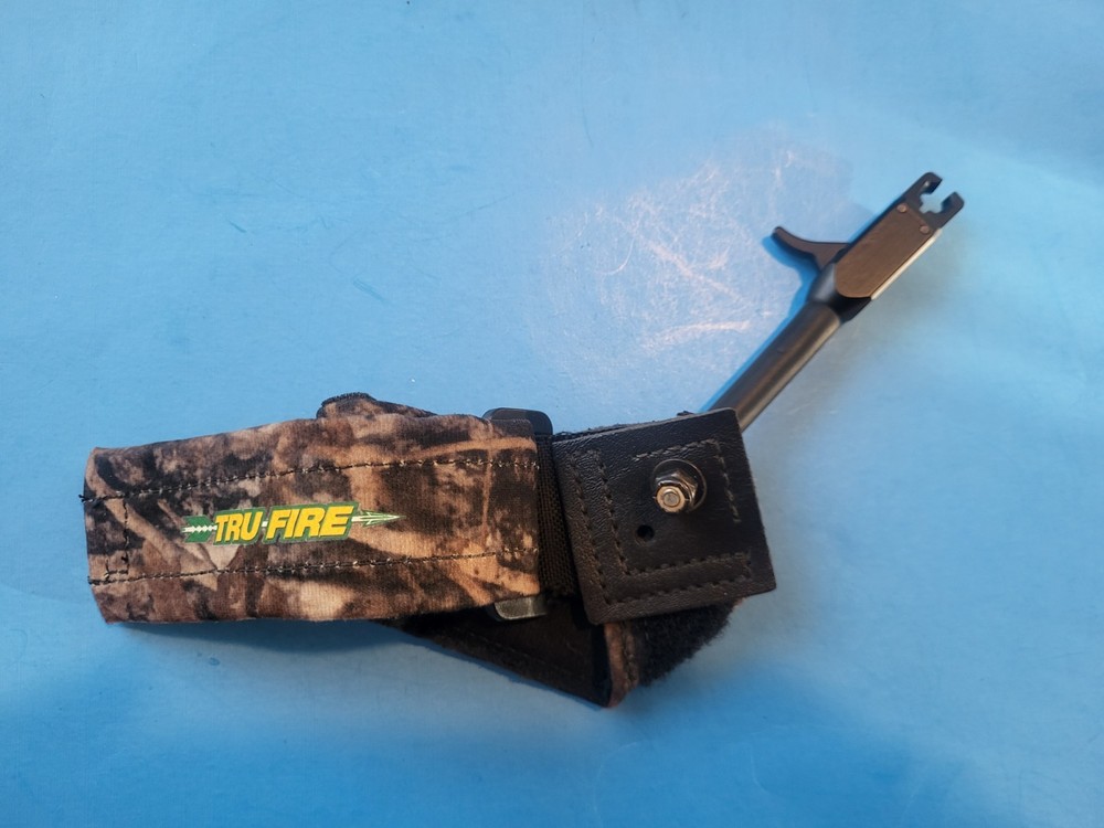 TRU-FIRE CAMO COMPOUND BOW RELEASE Bought But Never Used