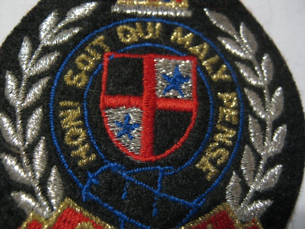 Crown Honi Soit Qui Maly Pense Patch