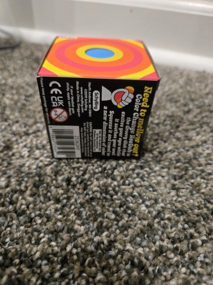 Color Change Blue Needoh