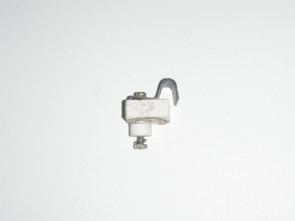 Mount for Heating Element in Welbilt Bread Machine Model ABM4000 only