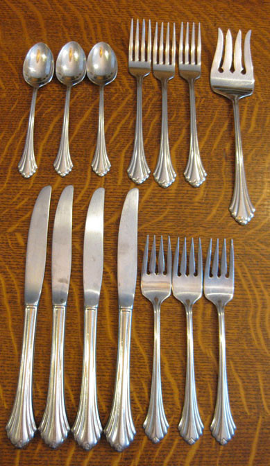 ONEIDA - BANCROFT - Silverware USA *YOUR CHOICE * STAINLESS FLATWARE + POLISHED