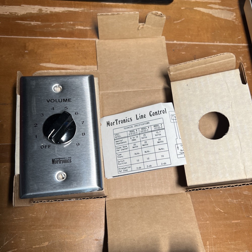 MORTRONICS MONO STEREO QUAD LINE CONTROL 707 SILVER