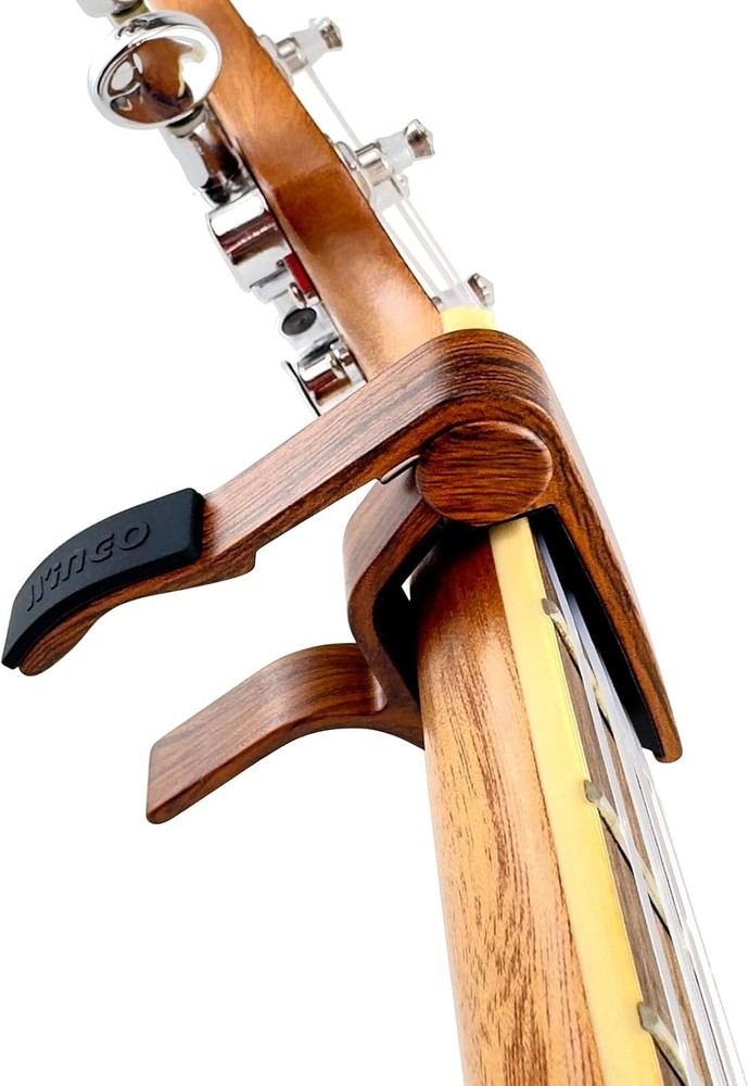 Lightweight Pro Ukulele Capo: Quick Release for Soprano & Baritone Instruments