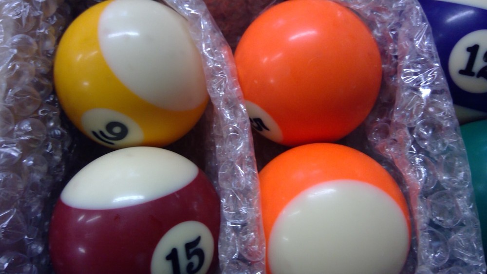Complete Set Standard 2 1/4" Pool/Billiard Balls