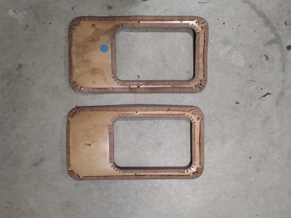 4070 International sleeper interior