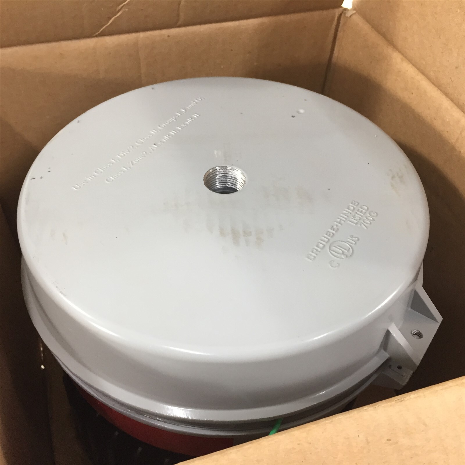 Crouse Hinds Eaton VMV7L2A/UNV1 LED 59W Hazardous Location Fixture