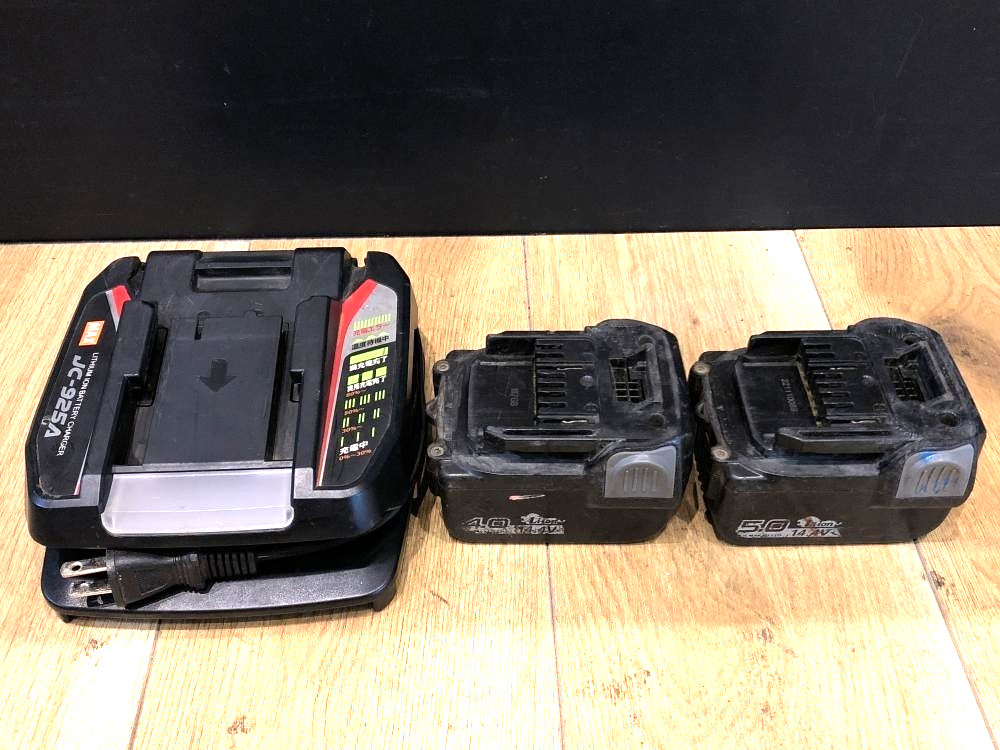 MAX RB-440T-B2C Rebar Tier tying machine W/ Battery x2, Charger RB440T 【Tested】