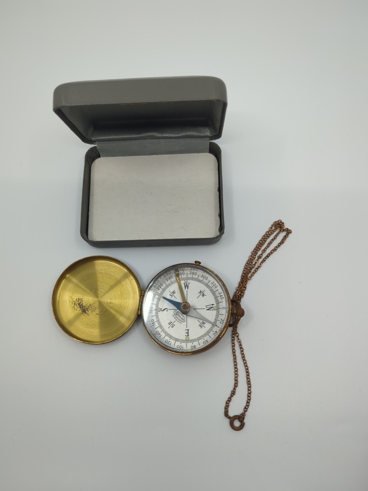 Working Vintage German Compass