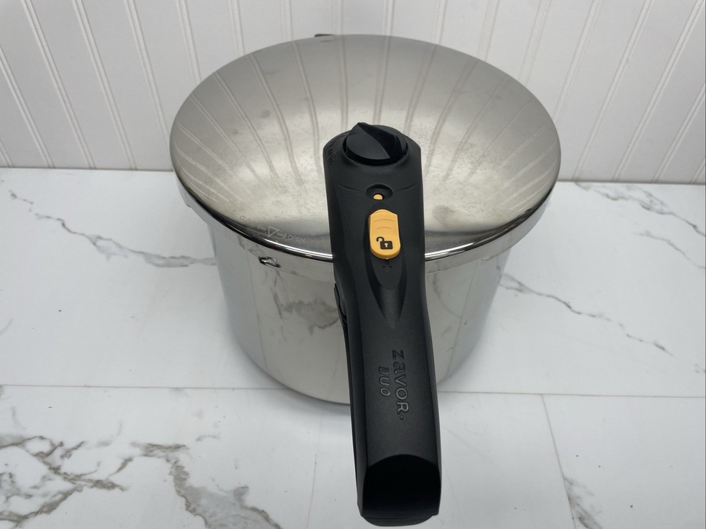 Zavor DUO 6.3 Quart Multi-Setting Pressure Cooker