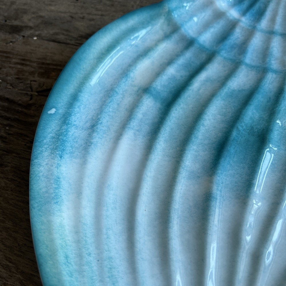 Coastal Seashell shaped Serving Platter Teal White Melamine NWT