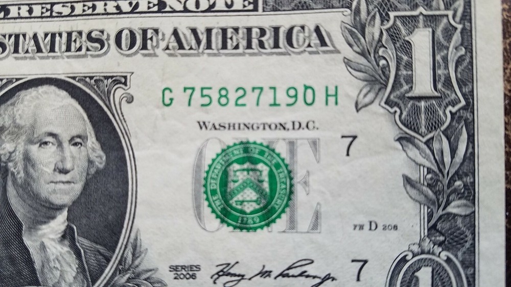 $1 2006 Note With Inking Error last  Digit "0" LOOK!