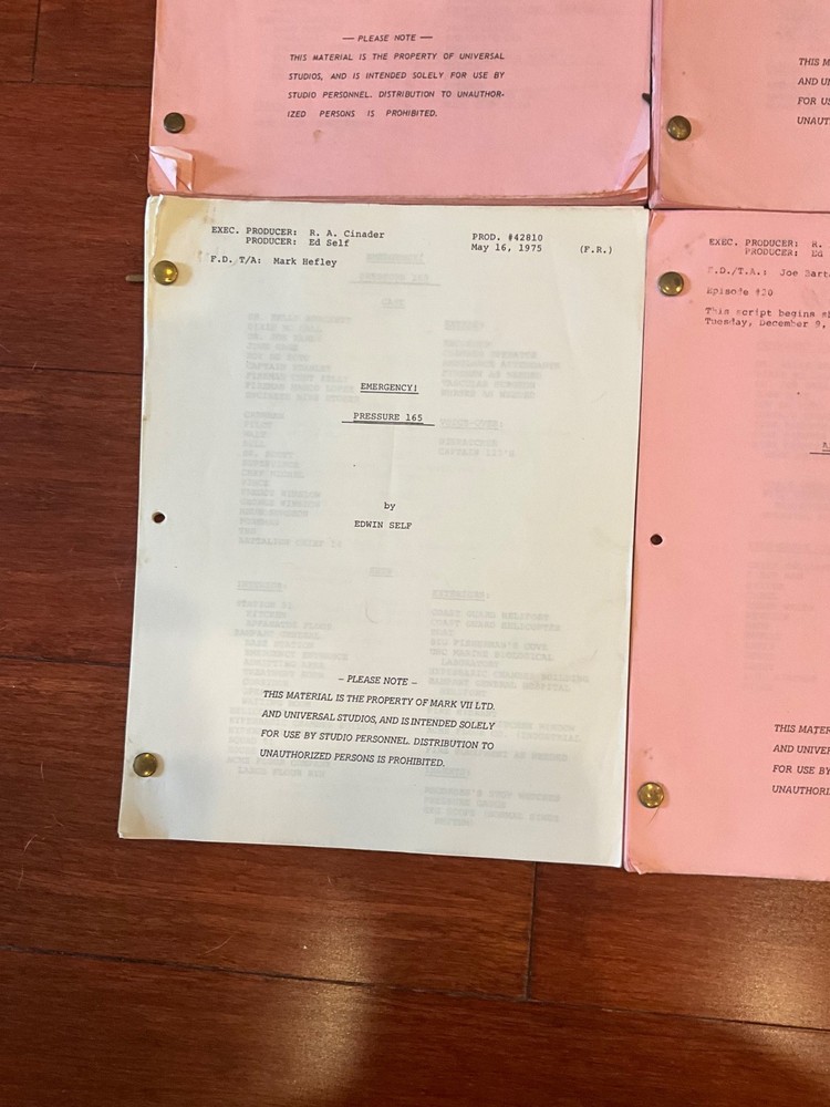 Original EMERGENCY scripts *choose 3* Randolph Mantooth - Kevin Tighe