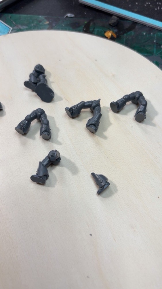 Games Workshop Warhammer 40K Space Marines Devastator squad legs and torso only
