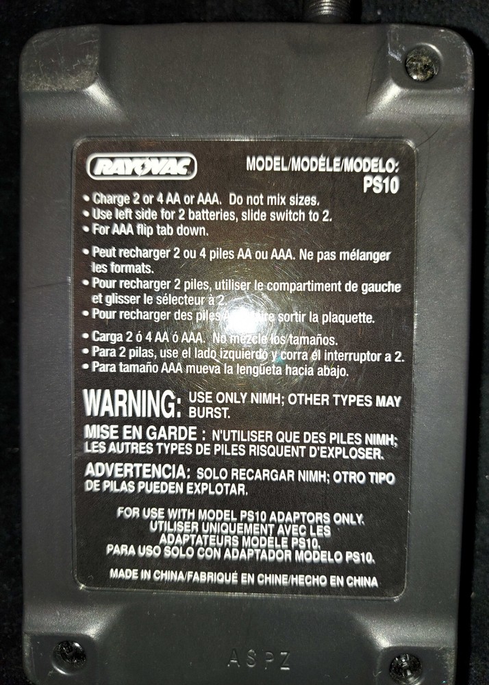 Rayovac PS10 Black AA / AAA Compact Battery Charger