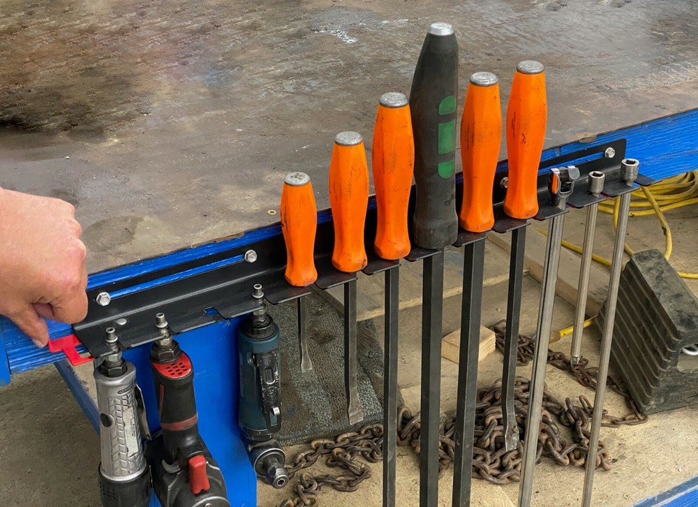 Lisle 49490 24" Locking Tool holder