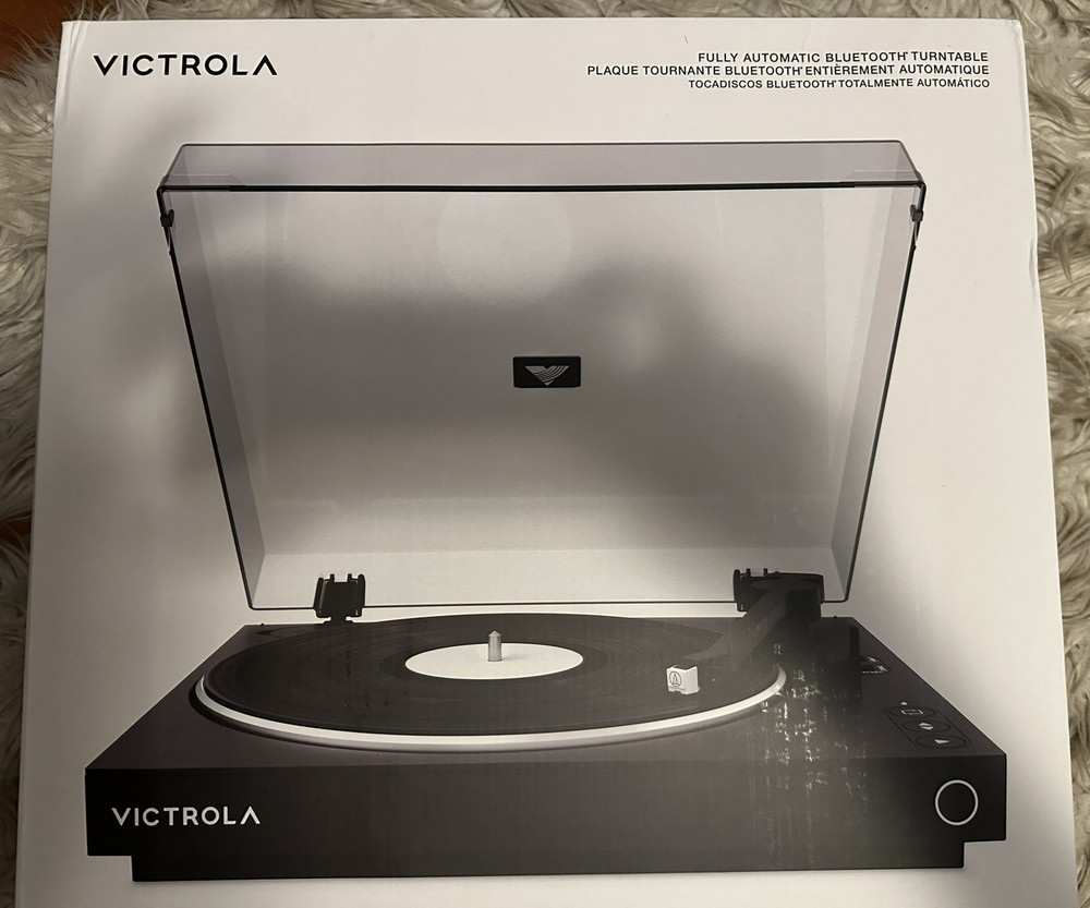 Victrola Automatic Turntable Model: VPT-800-BLK (Used) #b