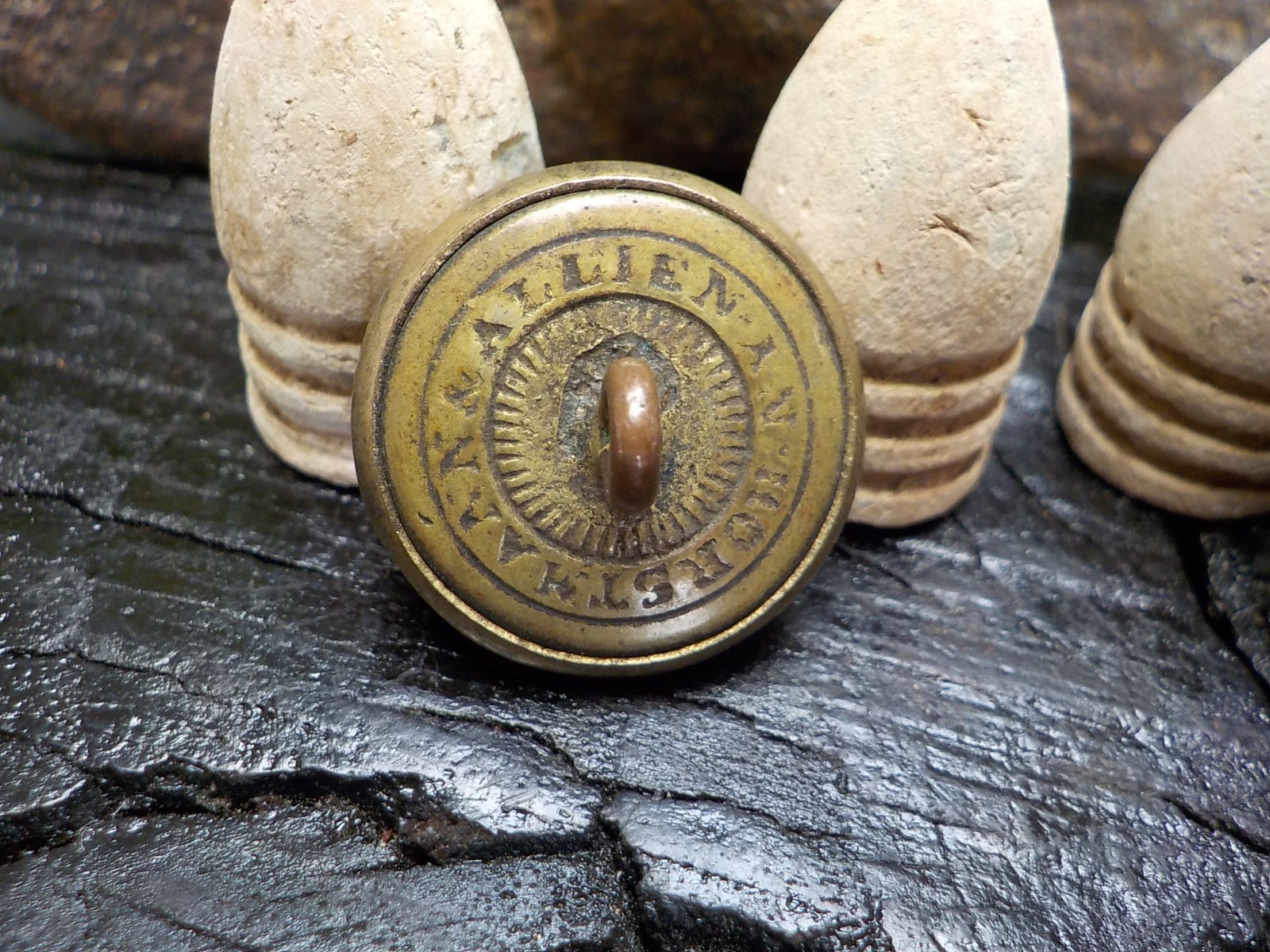 Old Rare Vintage Antique Civil War Relic Infantry Buttons Lockplate Bullets