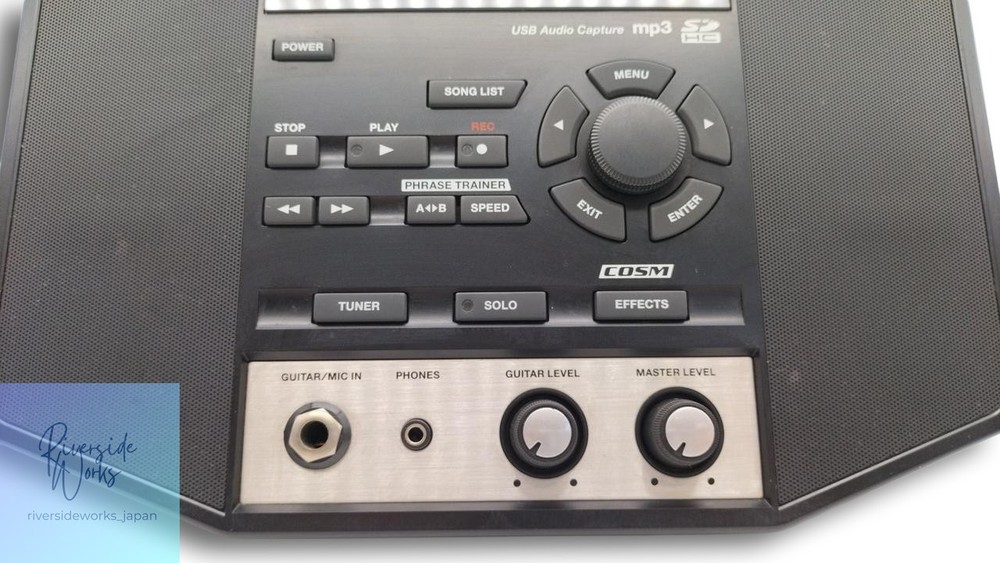 BOSS JS-8 Multi-Effects Processor for Guitar and Bass