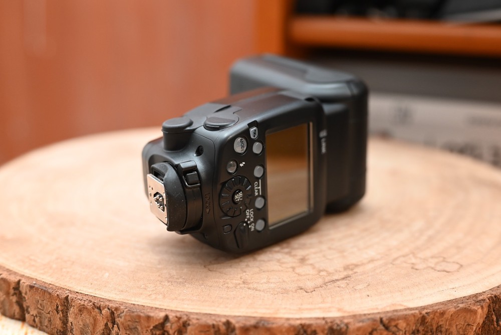 Canon 600EX-RT Speedlite