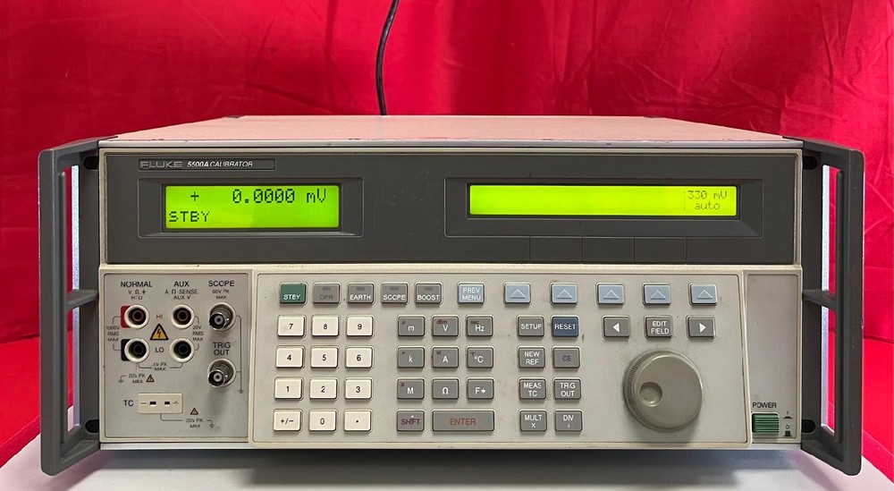 Fluke 5500A SC Option Multi-Function Calibrator, 6505008
