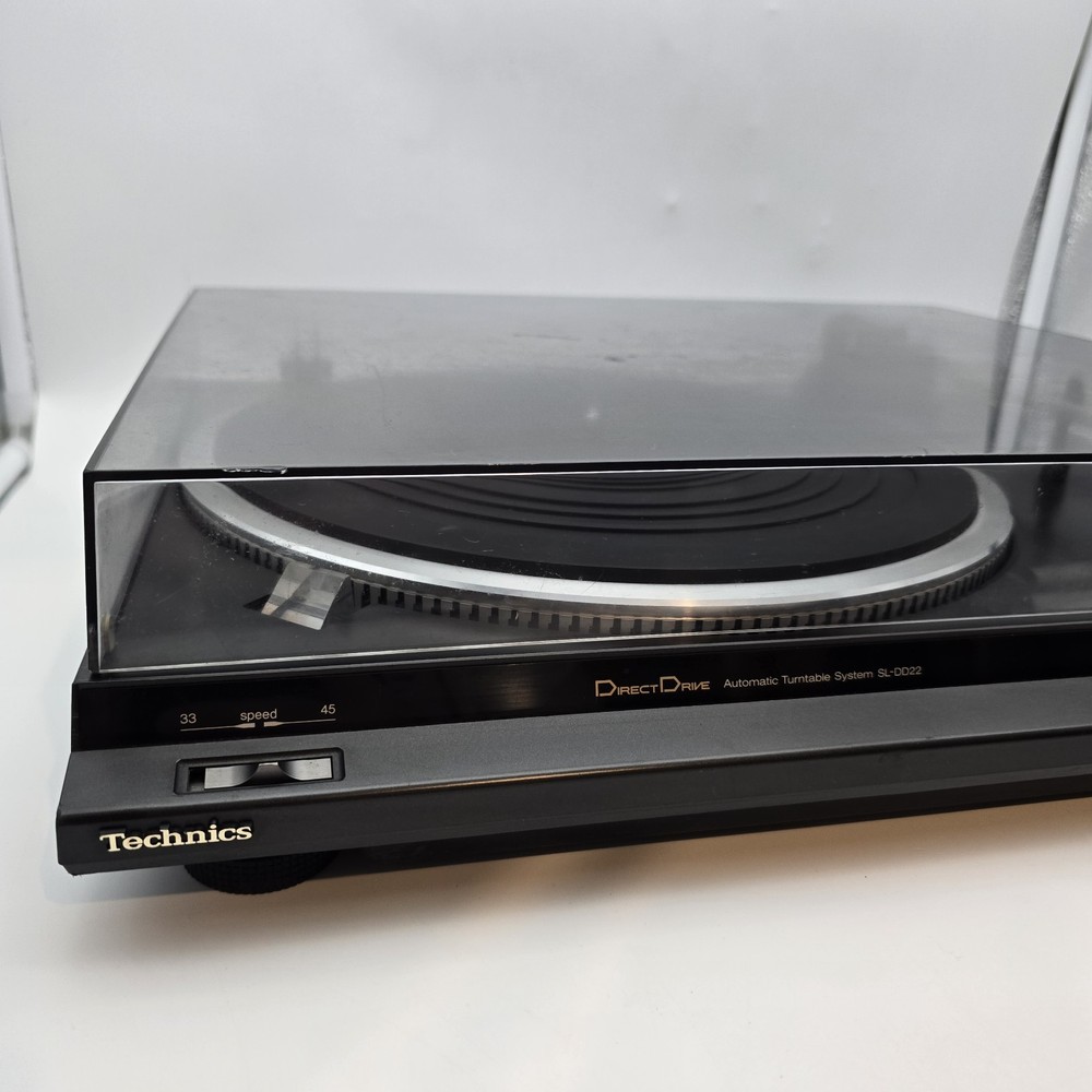 VTG Technics SL-DD22 Direct Drive Fully Automatic Turntable Fully TESTED! (READ)