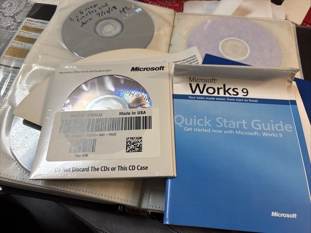 Microsoft Office Home and Student 2007 (79G-00007)