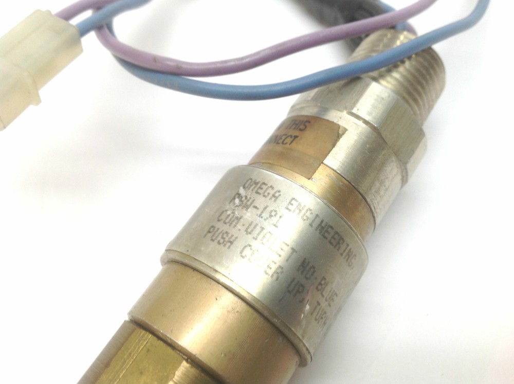 Omega Engineering RSW-191 Solid State Pressure Switch 10-150 PSI 5A 250 VAC