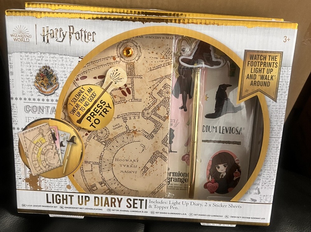 Harry Potter Diary Journal PLEASE SEE DESCRIPTION LIGHT NOT WORKING.
