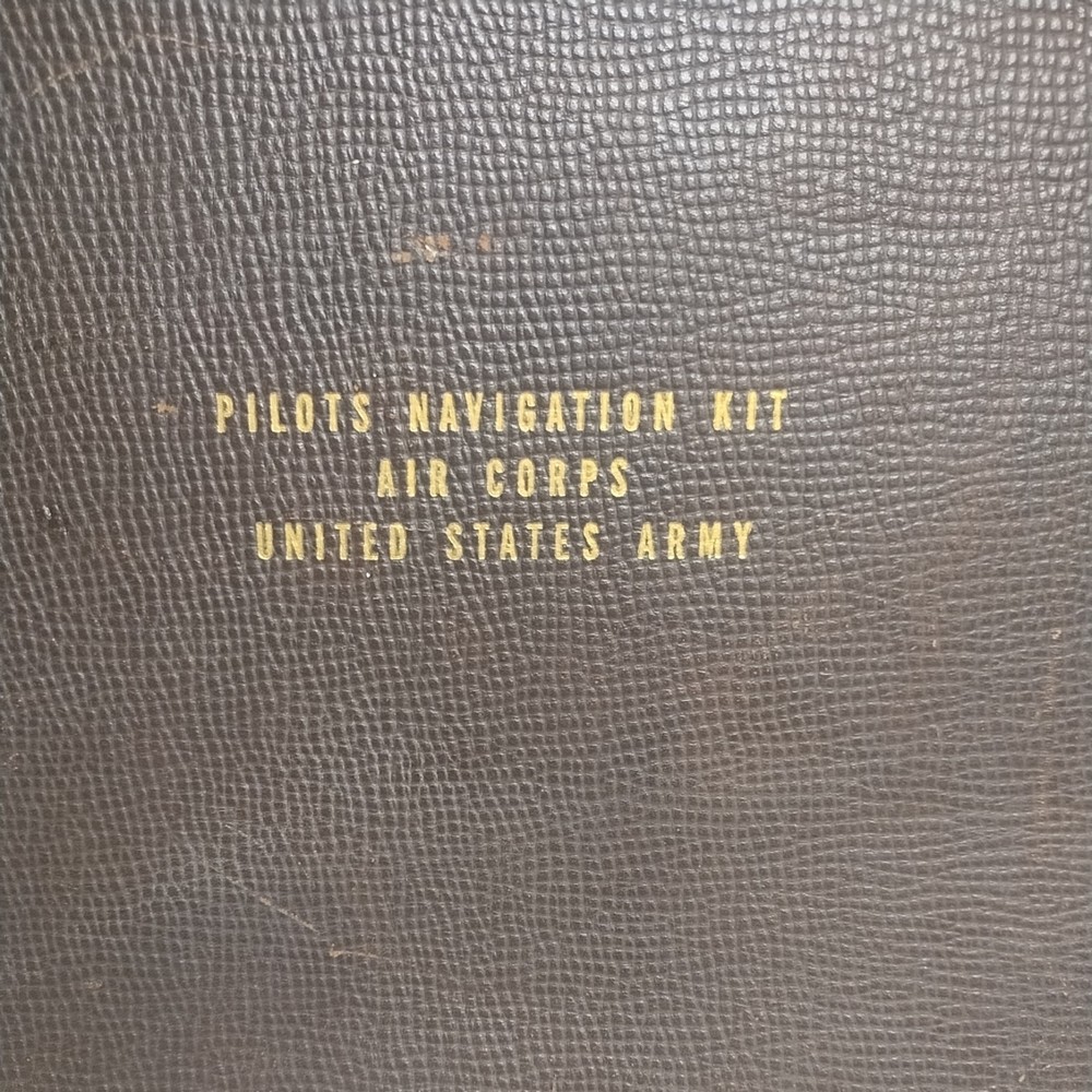 Rare Vtg US Army Air Corps Zippered Pilot Navigation Kit Brown Leather w pockets