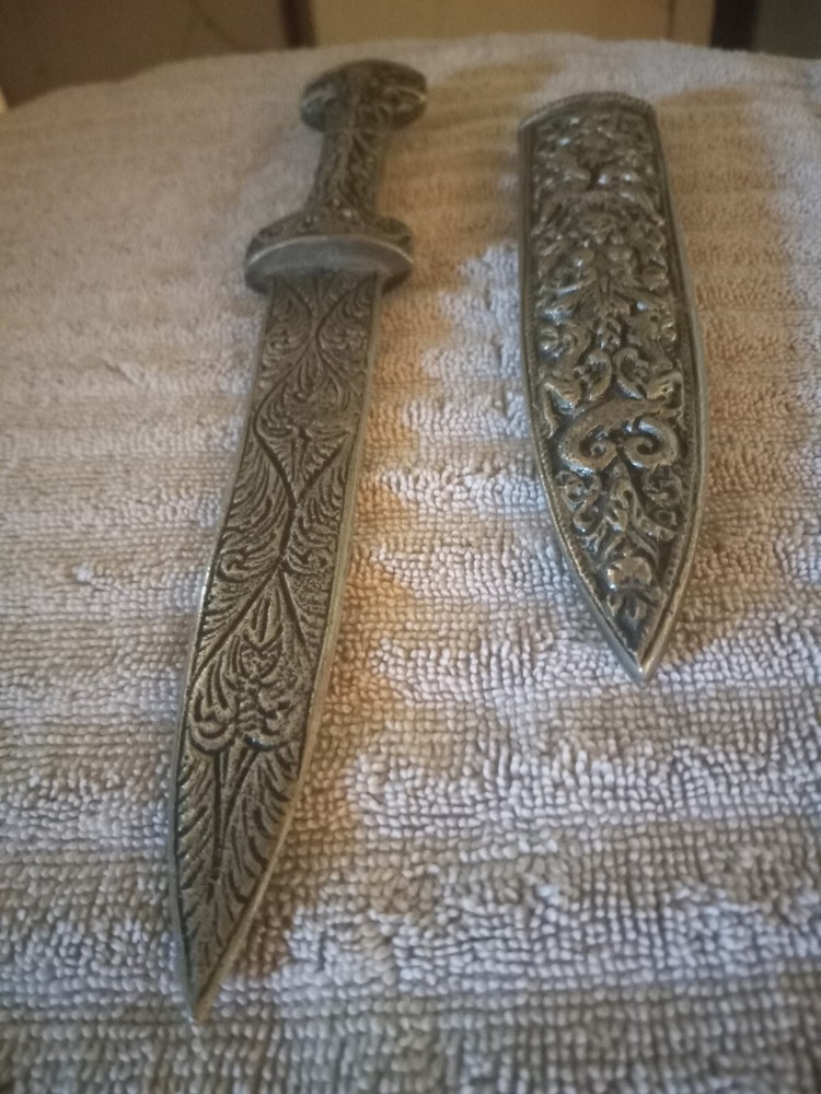 Antigue Kindjal Dagger With Scabbard.