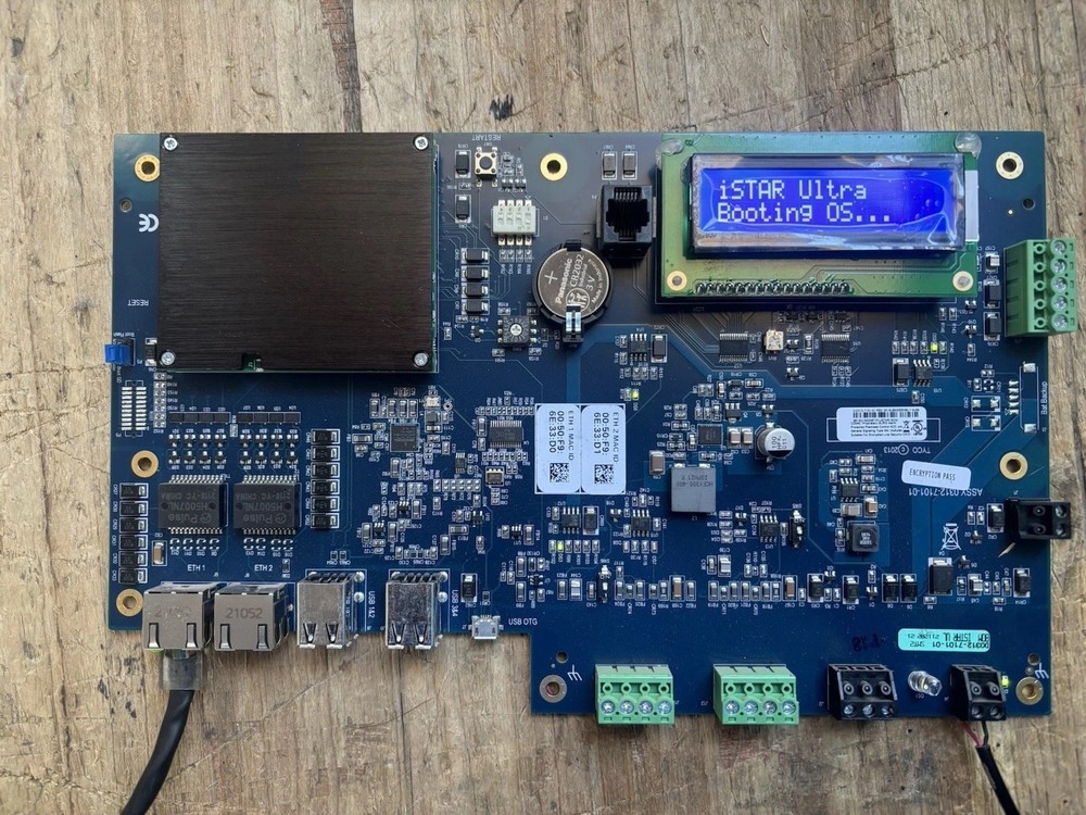 Software House iSTAR ULTRA GCM Module USTAR Access Control Board.