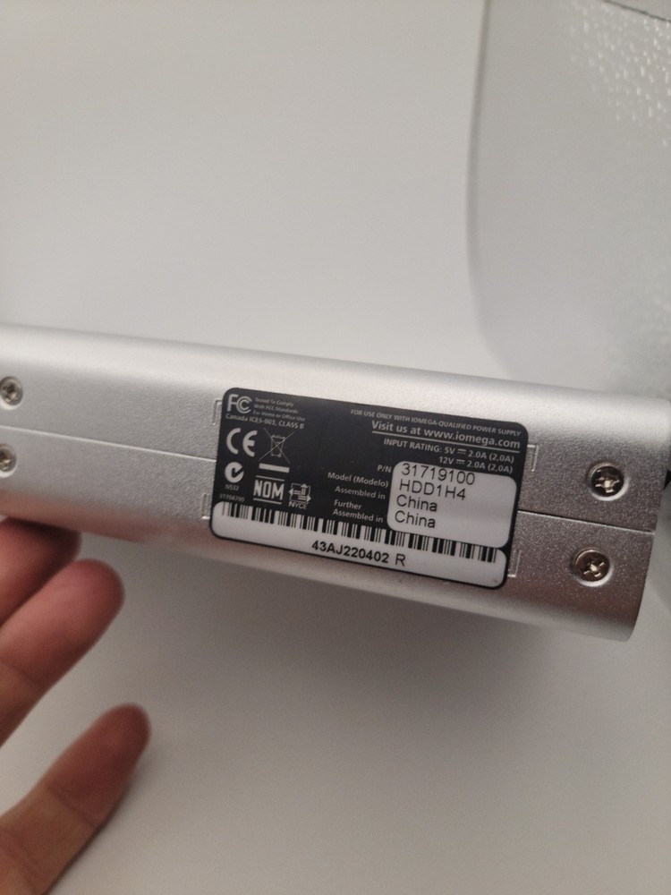 Iomega external 750gb hard drive