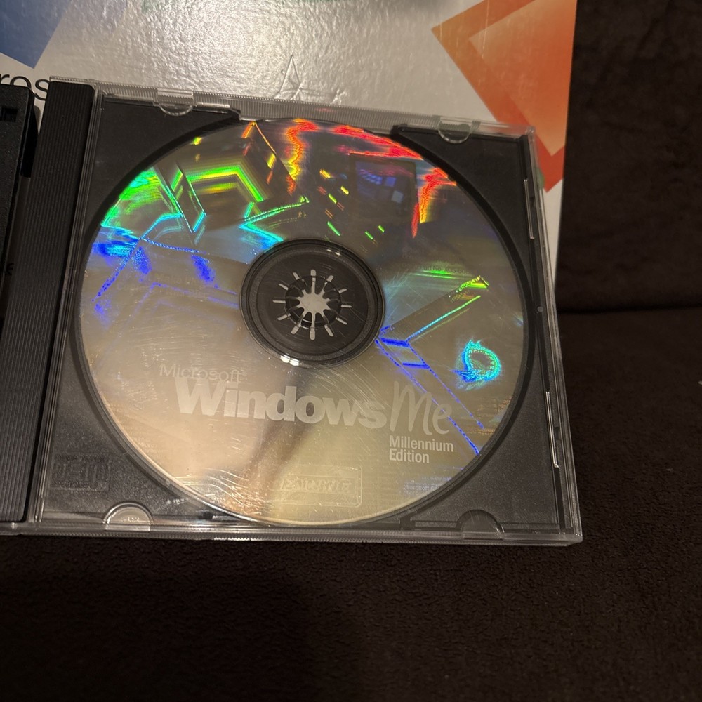 MICROSOFT WINDOWS ME MILLENNIUM EDITION FULL OPERATING SYSTEM MS WIN