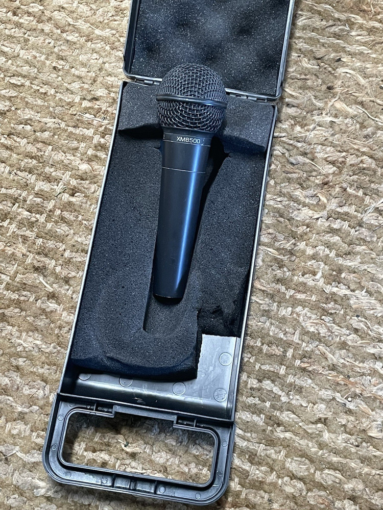 Rare Backup Behringer Ultravoice Dynamic Microphone Hard Wire XLR Connector Case