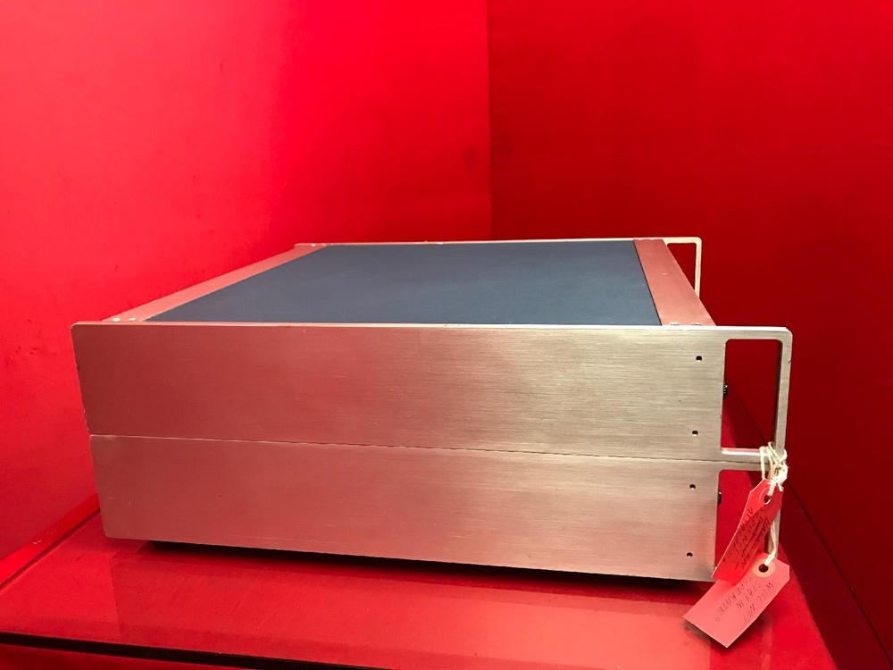 VALHALLA SCIENTIFIC 2703 Programmable AC Voltage Stand S/N 27149