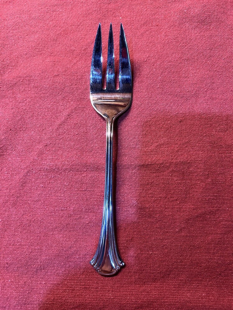 Reed & Barton 18/10 Stainless 9 inch serving fork