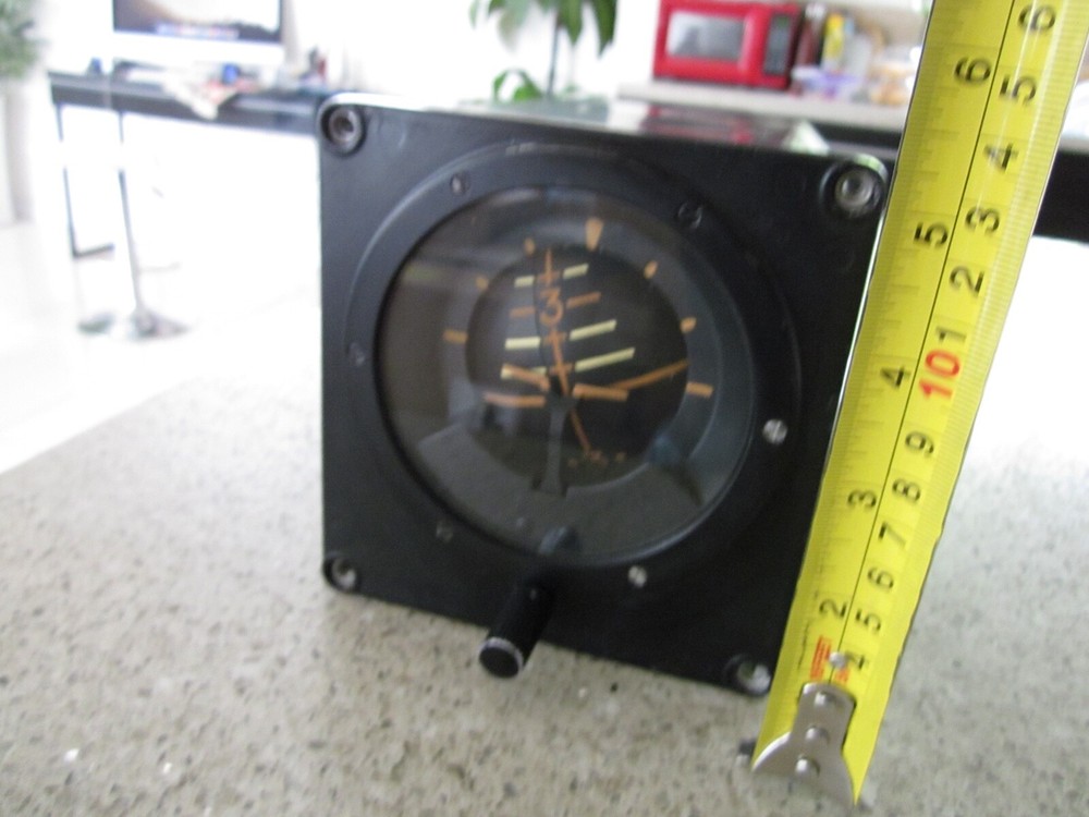 SPERRY GYROSCOPE AERO-NAVY ATTITUDE GYRO INDICATOR