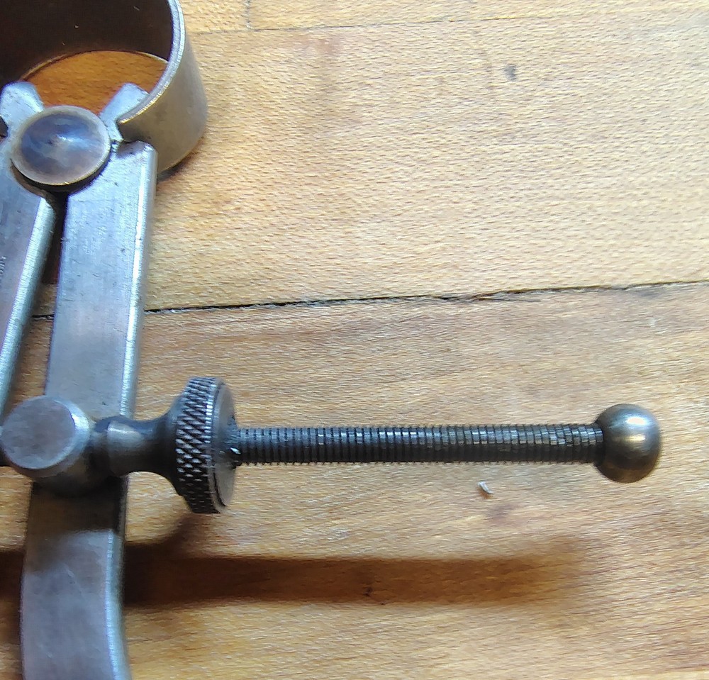 🗽 VINTAGE UNION TOOL 6" OD CALIPER