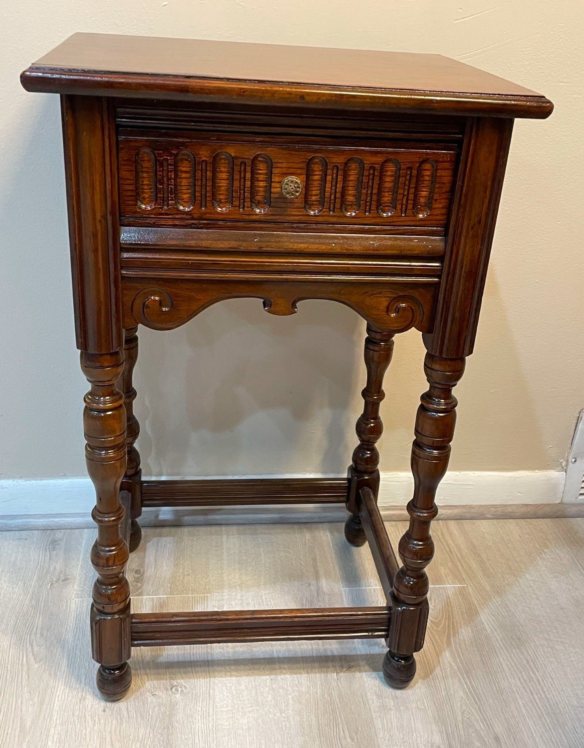 Antique VTG Limbert Art Furniture Nightstand Table with Drawer Glass On Top Rare