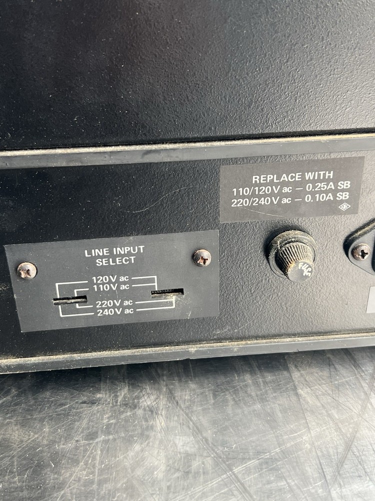 Lab Volt model 555A Exploratory Electronics Laboratory School Owned