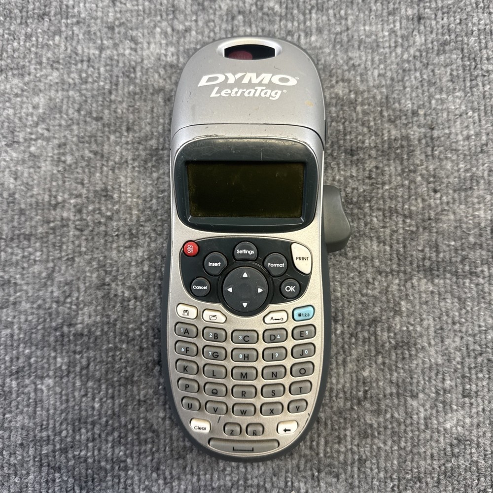 DYMO LetraTag  Handheld Portable Label Maker  LT-100H Working