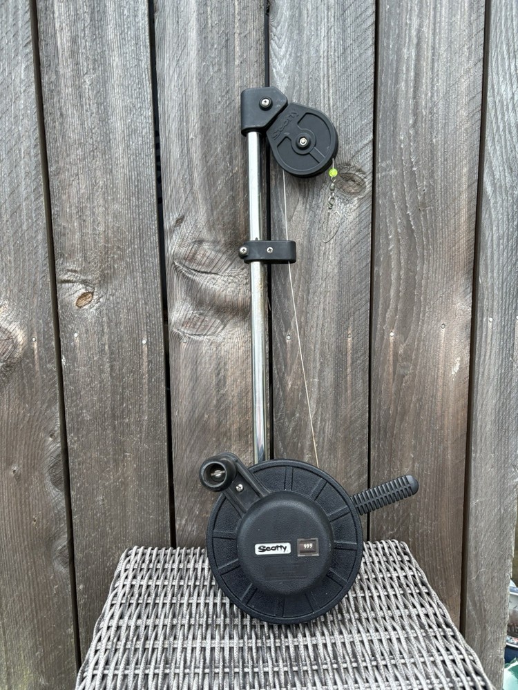 Scotty Fishing Downrigger For Part / Untested