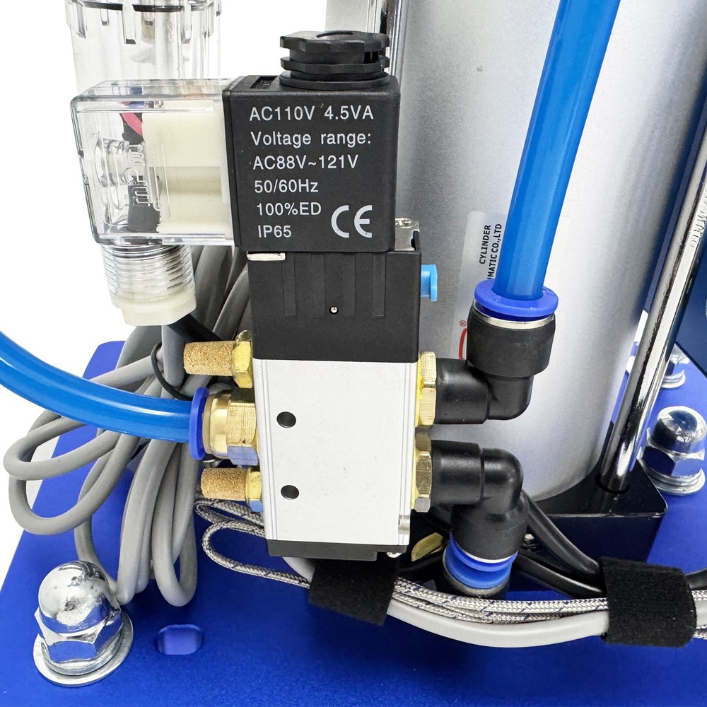 Desktop Pneumatic Plastic Injection Molding Machine for Lab Sample Making 110V