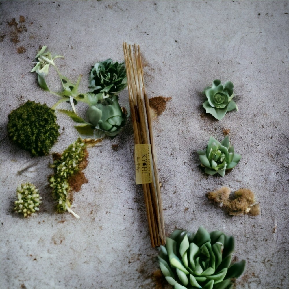 Kyphi Incense Offering Sticks [7 sticks]
